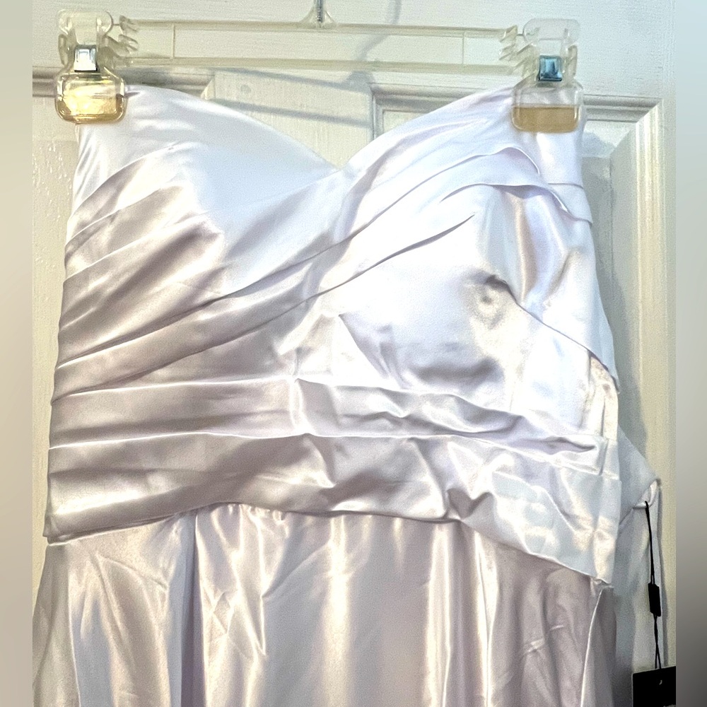 NEW with tag Long white sexy strapless satin gown wedding prom formal sz 4 - Picture 3 of 7